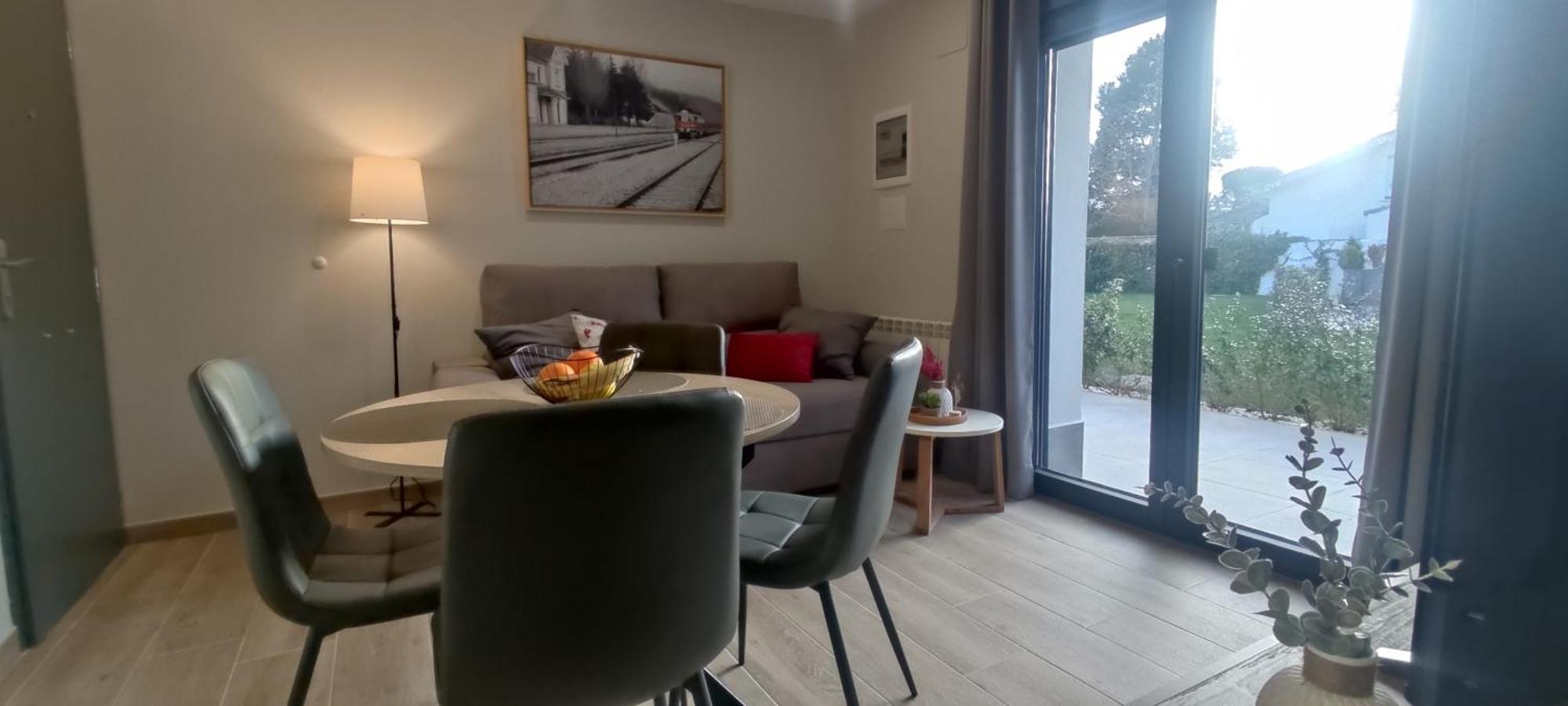 Pensjonat Rincones De Riaza Solo Adultos Zewnętrze zdjęcie